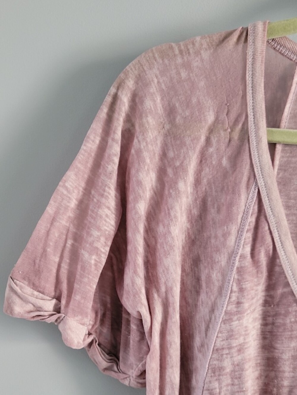 We The Free Mauve Washed V-Neck Short Sleeve Tee - Picture 3 of 8